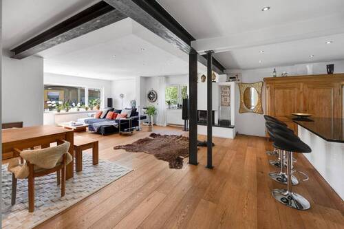 Wohn/Esszimmer - 