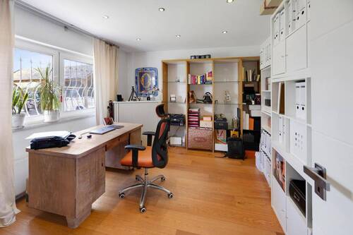 Arbeitszimmer - 