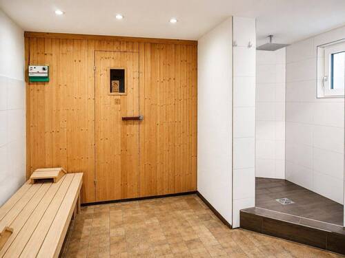 Saunaraum + Dusche UG - 