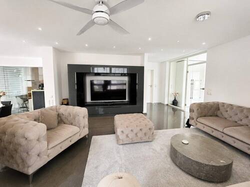 Wonzimmer EG - 