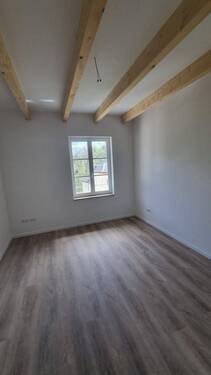 Schlafzimmer - 2 Zimmer Etagenwohnung zur Miete in Radeberg
