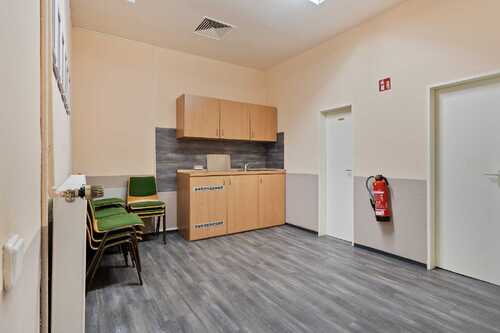 Aufenthaltsraum mit Teeküche - 