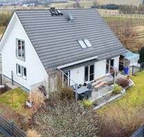 Familienfreundlich wohnen: Einfamilienhaus mit 2 Carportstellplätzen & unverbautem Blick! - Mainburg Aufhausen