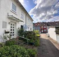 Familienfreundliches Wohnkonzept: Voll unterkellertes Einfamilienhaus mit sonniger Ausrichtung - Hannover Bothfeld