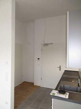 Eingangsbereich mit Flur - 1 Zimmer Etagenwohnung in Nürnberg