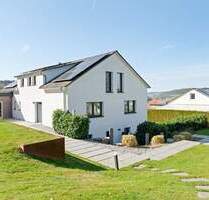 Exklusives Familienanwesen mit großem Garten und hochwertiger Ausstattung in ruhiger Stadtrandlage - Nagold