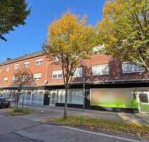 Repelen: Ensemble aus 10 Wohnungen mit Ladenlokalen! - Moers