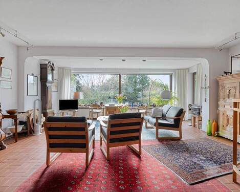 Wohnbereich - 6 Zimmer Doppelhaushälfte zum Kaufen in Ratingen