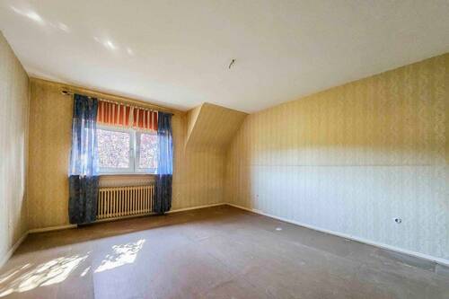 Dachgeschoss Schlafzimmer II - Einfamilienhaus in Bad Orb zum Kaufen