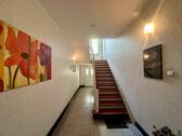 Treppenhaus - Etagenwohnung mit 132,00 m&sup2; in Gelsenkirchen / Bismarck zum Kaufen