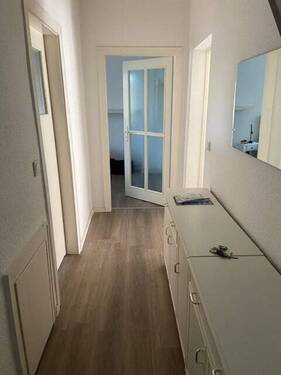 Flur - 2 Zimmer Etagenwohnung zum Kaufen in Berlin