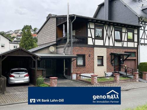 Bild 1 - Breitscheid-Erdbach: Doppelhaushälfte mit wunderschönem Garten