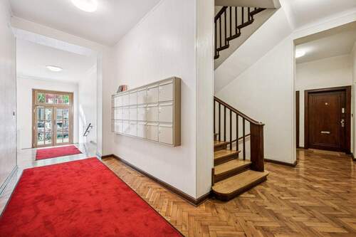 Bild 2 - 2 Zimmer Etagenwohnung zum Kaufen in Berlin