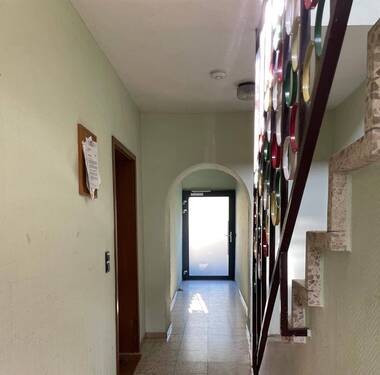 Treppenhaus - 1 Zimmer Etagenwohnung in Essen / Bergeborbeck