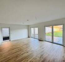 Erstbezug nach Bau! Moderne Doppelhaushälfte mit schönem Garten! - Grünheide Hangelsberg