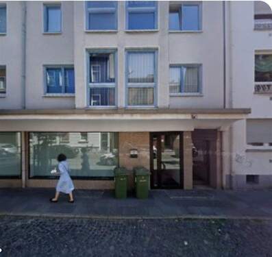 Saarstr. 3 1. OG - Großzügige Etagenwohnung zu vermieten