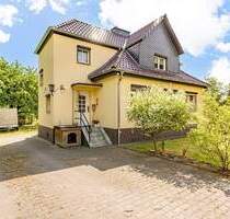 Charmantes Einfamilienhaus mit 5 Zimmern und großem Garten - Werneuchen