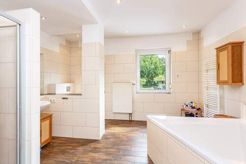 Badezimmer - Einfamilienhaus mit 115,00 m&sup2; in Werneuchen zum Kaufen