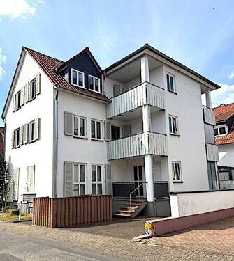 Hauseingang MFH.jpg - „Provisionsfrei“ Attraktive 4-Zimmer-Maisonette-Wohnung