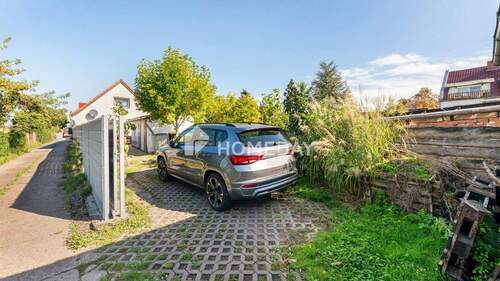 Parkplatz - 4 Zimmer Einfamilienhaus zum Kaufen in Burg