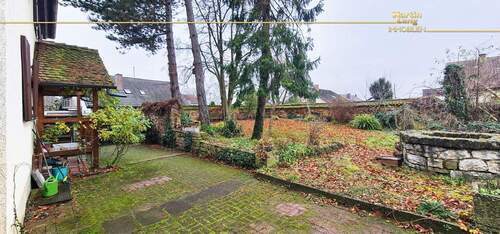 Grundstück - sicht zur Gartenfläche - 