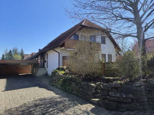 Außenansicht - Eleganz trifft Großzügigkeit - Exklusives Familiendomizil mit Einliegerwohnung