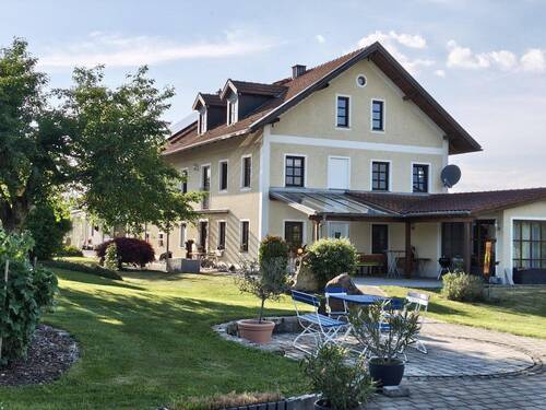 Wohnhaus - Einzigartiges Anwesen in unverbaubarer Alleinlage - naturnah wohnen, perfekt angebunden
