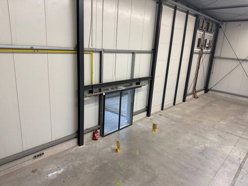 Elektrische Verbindungstür - 