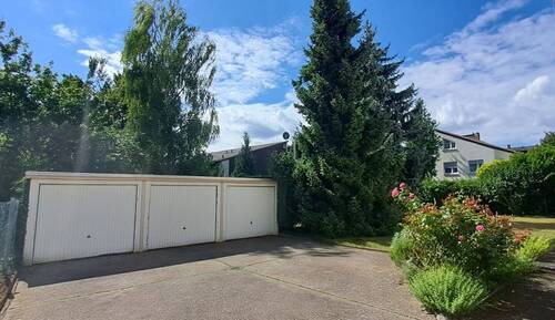 Garagen-Garten - Mehrfamilienhaus, Wohnhaus in Walluf zum Kaufen