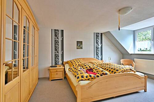 Schlafzimmer 1 - 