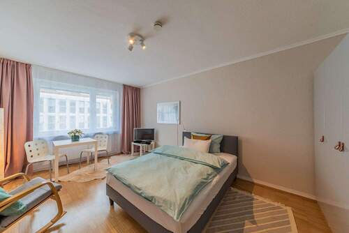 Wohnen - 1 Zimmer Etagenwohnung zur Miete in Frankfurt am Main