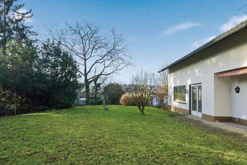 Großzügiger Garten - 