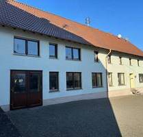 Großes Wohn- und Geschäftshaus mit gut ausgestatteter Schreinerei - Einöllen