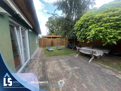 Terrasse Blick aufs Carport - 