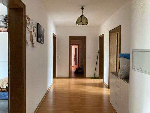 Wohnhaus EG Flur - 