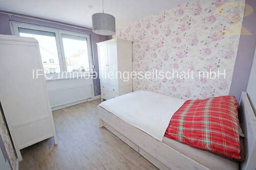 Kinderzimmer 1 im OG - 