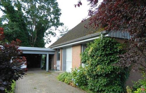 Eingangsbereich - 6 Zimmer Einfamilienhaus zum Kaufen in Adendorf