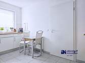 Wohn- Esszimmer mit offener Küche - 