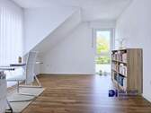 Kinder- Arbeitszimmer DG - 