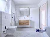 Badezimmer mit Dusche und Badewanne DG - 
