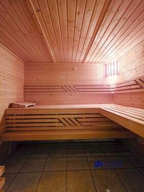 Sauna UG - 