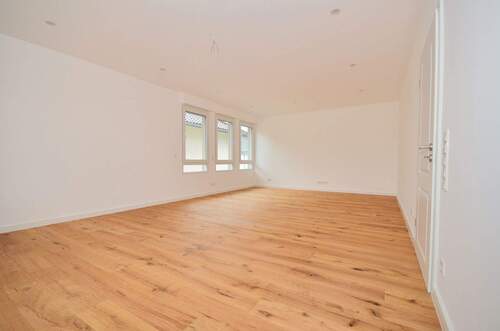 Wohn- und Esszimmer - 