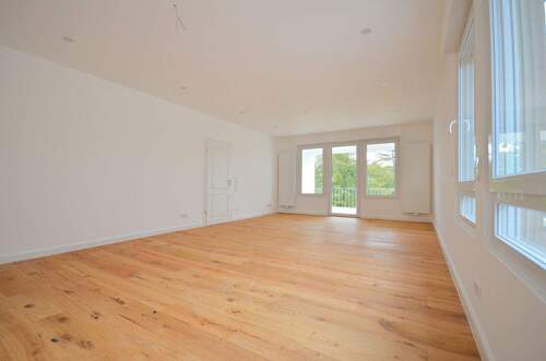 Wohn- und Esszimmer - 