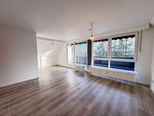 2. Wohn-Esszimmer.jpg - 4 Zimmer Etagenwohnung zum Kaufen in Lüdenscheid