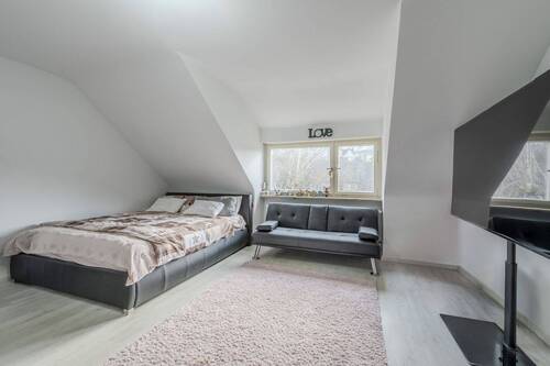 Wohnzimmer - 1 Zimmer Etagenwohnung zum Kaufen in Stuttgart / Hedelfingen