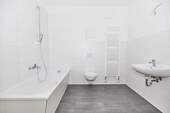 Wannenbadezimmer - 
