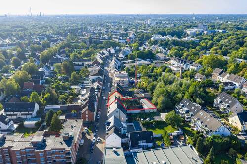 Reuterstr. & Blick über LEV - 4 Zimmer Etagenwohnung in Leverkusen