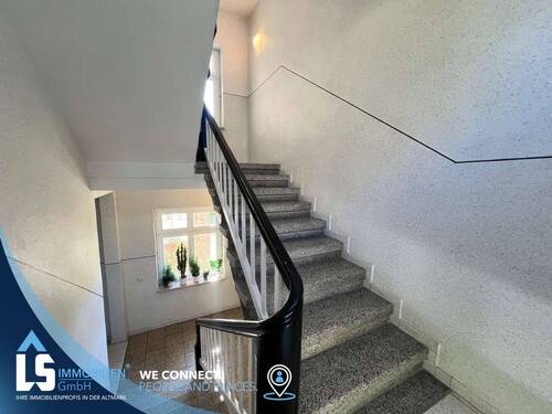 Treppenhaus - 3 Zimmer Etagenwohnung in Stendal