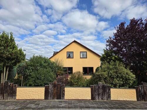 Bild 2 - 6 Zimmer Einfamilienhaus zum Kaufen in Pyrbaum