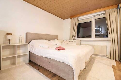 Schlafzimmer - 2 Zimmer Etagenwohnung zum Kaufen in Mainz